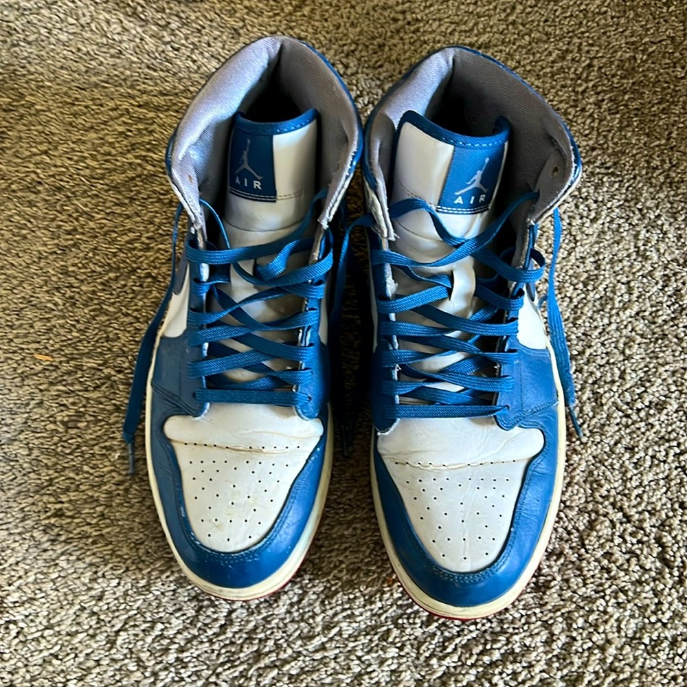 DS RARE 2013 NIKE AIR JORDAN RETRO 1 MID TRUE BLUE BASKETBALL SZ MENS 11.5